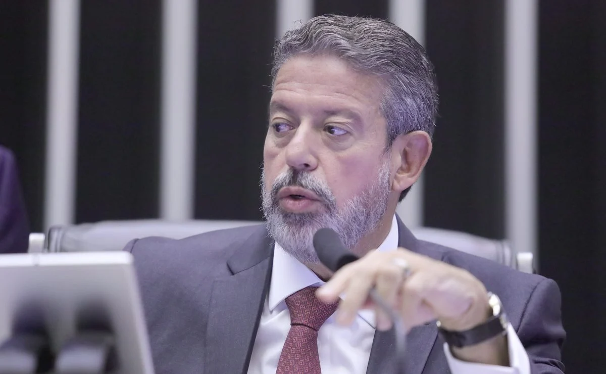 Câmara aprova a 1ª proposta do corte de gastos e derruba a volta do DPVAT