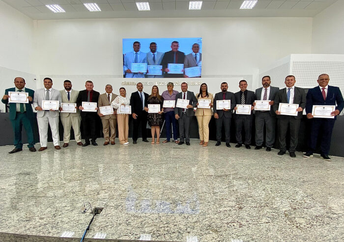 Vereadores, prefeita e vice-prefeito de São João da Barra são diplomados pela Justiça Eleitoral