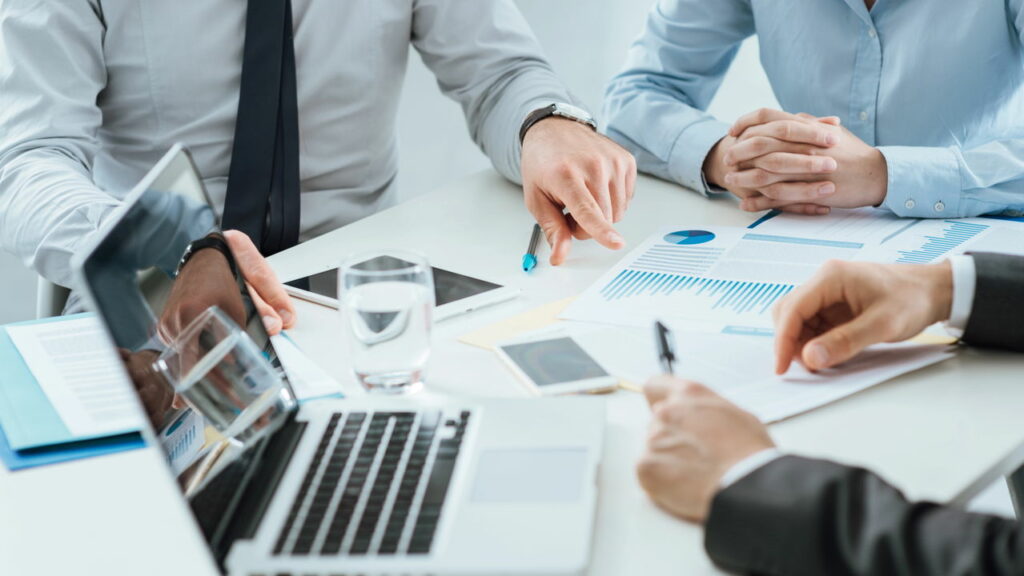 O Crescimento do Trabalho Remoto no Brasil: Desafios e Oportunidades